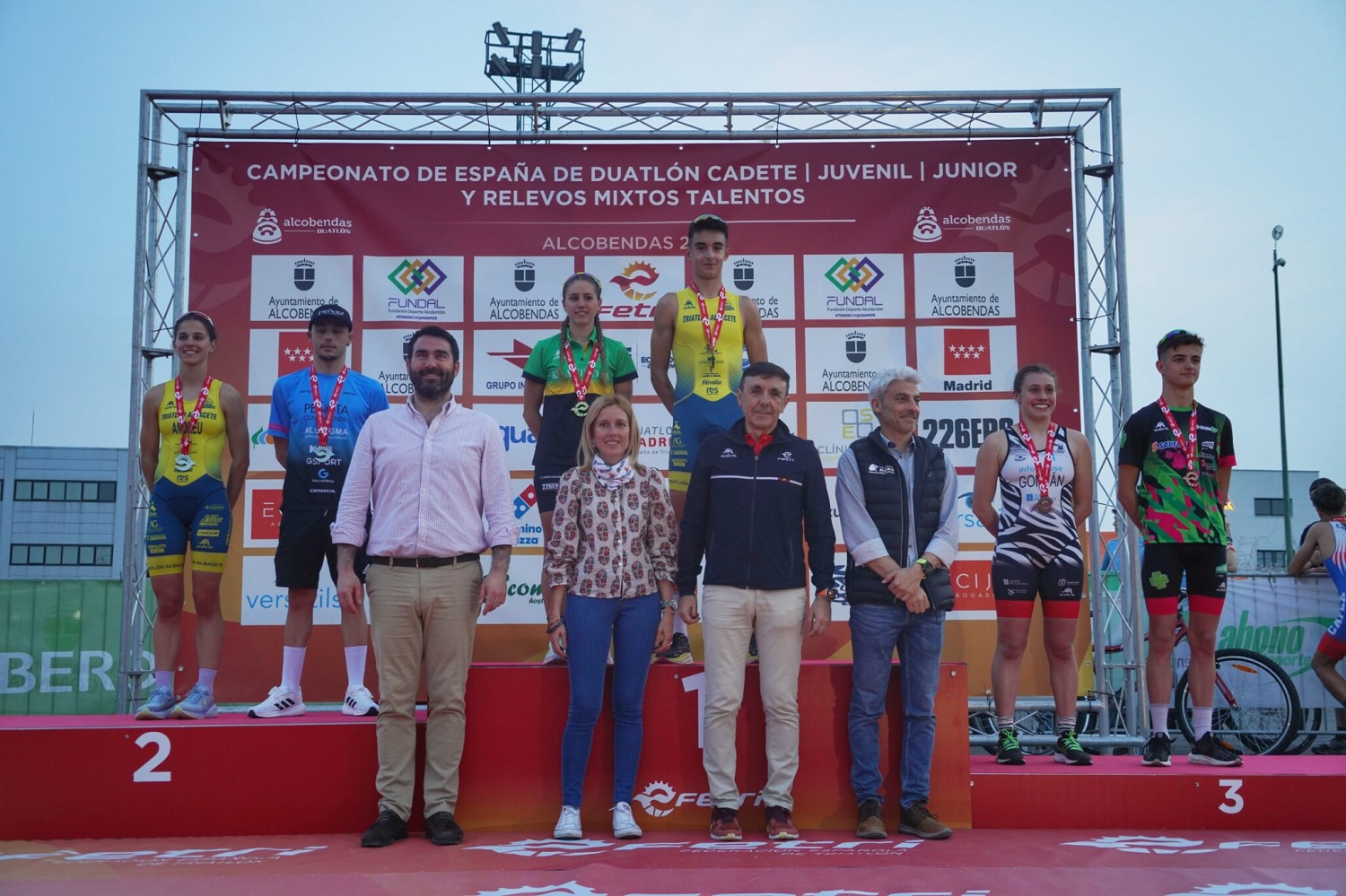 Brillante fin de semana para Saltoki-Trikideak